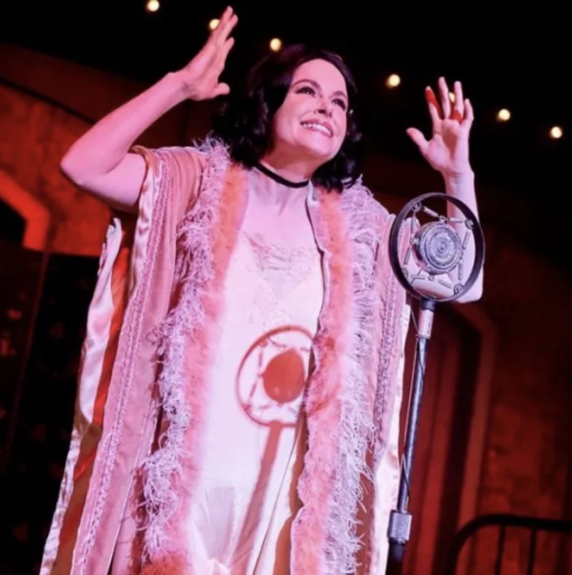stevie budd as sally bowles in schitt's creek's production of cabaret